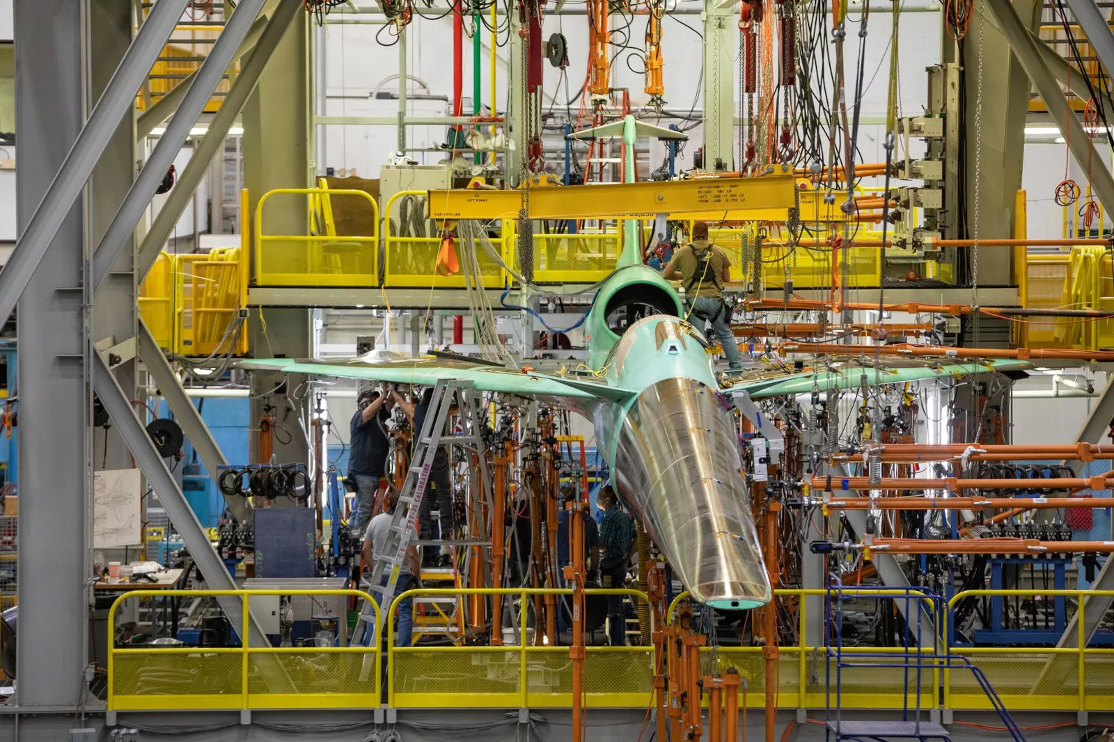 ITAR Compliance For Manufacturers: Ensuring Regulatory Compliance in the Defense Industry